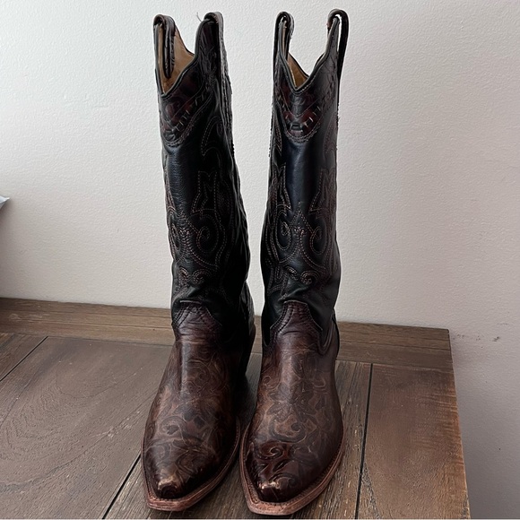 Corral Brown Leather Embroidered Western Cowboy Boots Womens size 9 - Picture 2 of 12